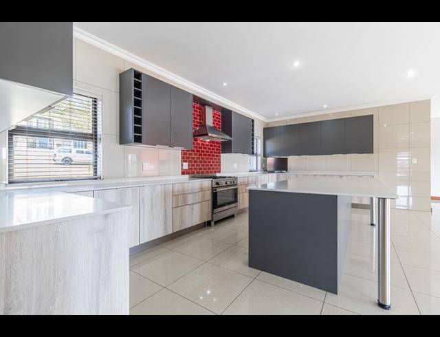 4 BEDROOM PROPERTY TO RENT IN CHANCLIFF